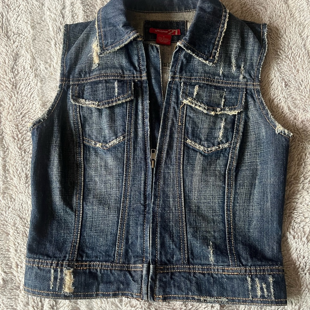 Denim Vest, Distressed, size S, Vintage Forever 21